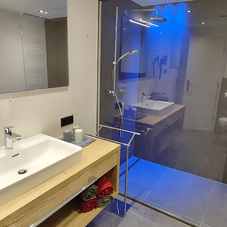 Wasserfaelle דירה מאיירהופן