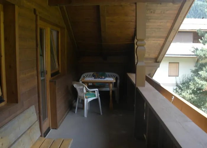 瀑布公寓 迈尔霍芬